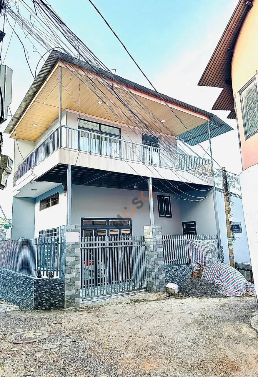 Bán nhà hẻm Quang Trung Thành phố Buôn Ma Thuột, Đắk Lắk – 2 phòng ngủ, giá 3.6 tỷ Bán nhà hẻm Quang Trung Thành phố Buôn Ma Thuột, Đắk Lắk – 2 phòng ngủ, giá 3.6 tỷ