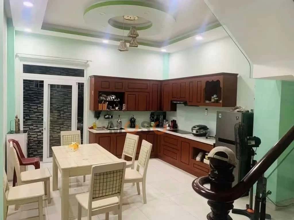 Cho thuê nhà hẻm Lê Văn Việt Quận 9 cũ, Ho Chi Minh – 4 phòng ngủ, giá 12 triệu — Hình 2 Cho thuê nhà hẻm Lê Văn Việt Quận 9 cũ, Ho Chi Minh – 4 phòng ngủ, giá 12 triệu — Hình 2