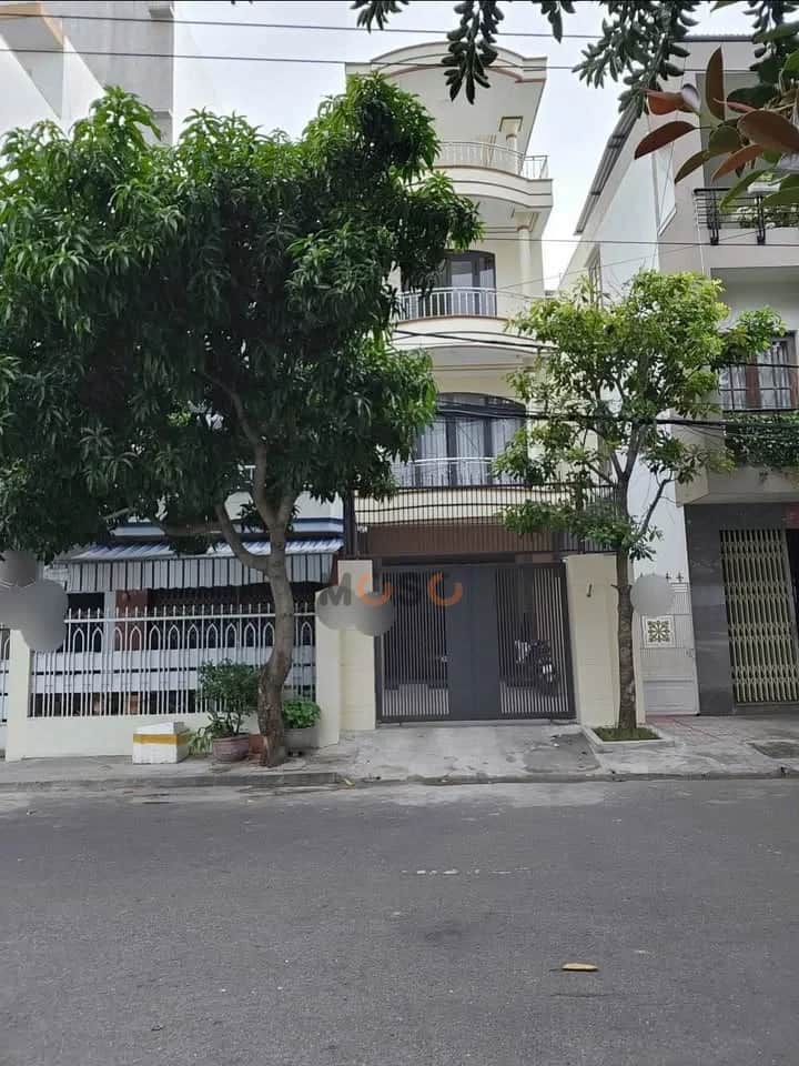 Bán nhà mặt tiền Lê Chân Thành phố Nha Trang, Khánh Hòa – 4 phòng ngủ, giá 15.5 tỷ Bán nhà mặt tiền Lê Chân Thành phố Nha Trang, Khánh Hòa – 4 phòng ngủ, giá 15.5 tỷ
