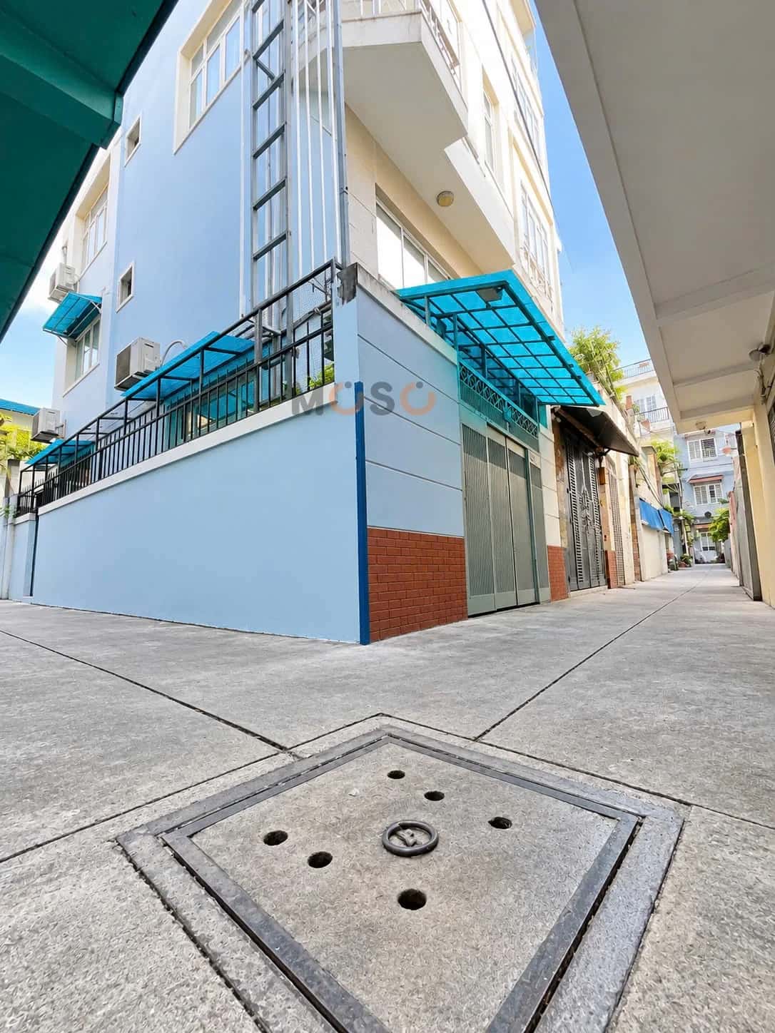 Bán nhà hẻm Xóm Chiếu Quận 4, TP.HCM – 8 phòng ngủ, giá 7.3 tỷ — Hình 2 Bán nhà hẻm Xóm Chiếu Quận 4, TP.HCM – 8 phòng ngủ, giá 7.3 tỷ — Hình 2