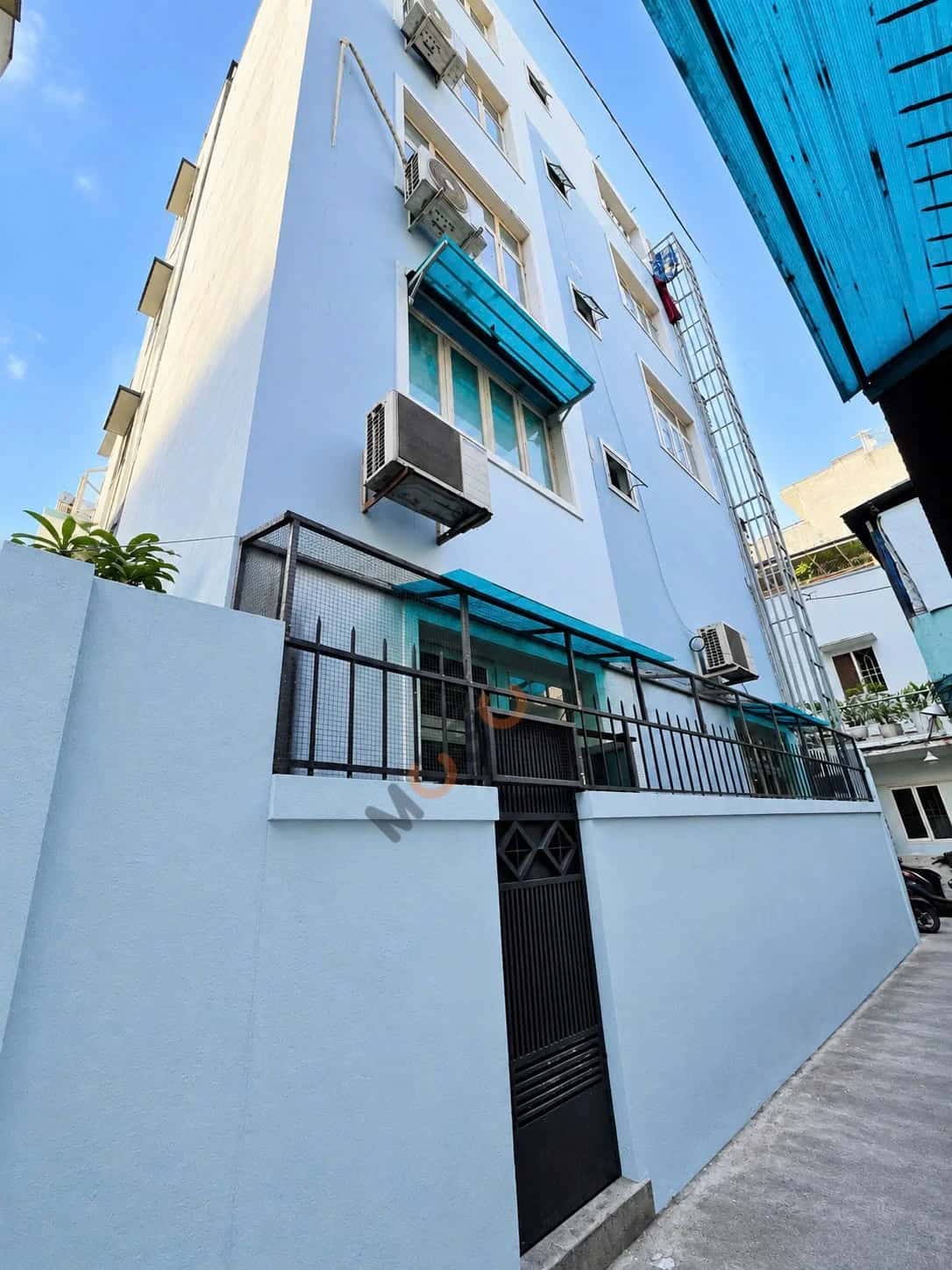 Bán nhà hẻm Xóm Chiếu Quận 4, TP.HCM – 8 phòng ngủ, giá 7.3 tỷ — Hình 3 Bán nhà hẻm Xóm Chiếu Quận 4, TP.HCM – 8 phòng ngủ, giá 7.3 tỷ — Hình 3