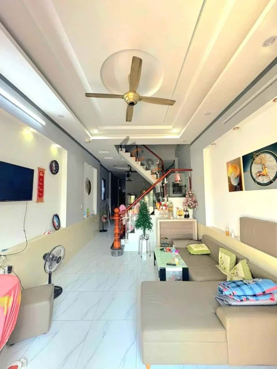 Bán nhà mặt tiền Nguyễn Công Trứ Thành phố Dĩ An, Bình Dương – 3 phòng ngủ, giá 6 tỷ — Hình 3 Bán nhà mặt tiền Nguyễn Công Trứ Thành phố Dĩ An, Bình Dương – 3 phòng ngủ, giá 6 tỷ — Hình 3