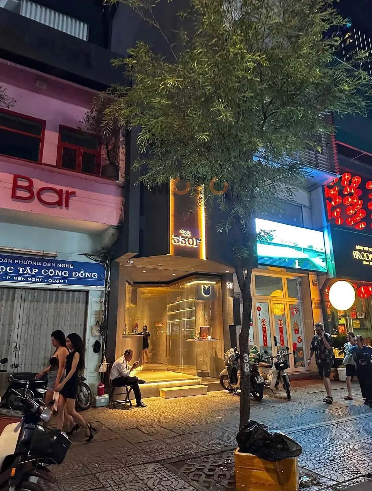 Cho thuê nhà mặt tiền Ngô Đức Kế Quận 1, TP.HCM – 1 phòng ngủ, giá 160 triệu — Hình 2 Cho thuê nhà mặt tiền Ngô Đức Kế Quận 1, TP.HCM – 1 phòng ngủ, giá 160 triệu — Hình 2
