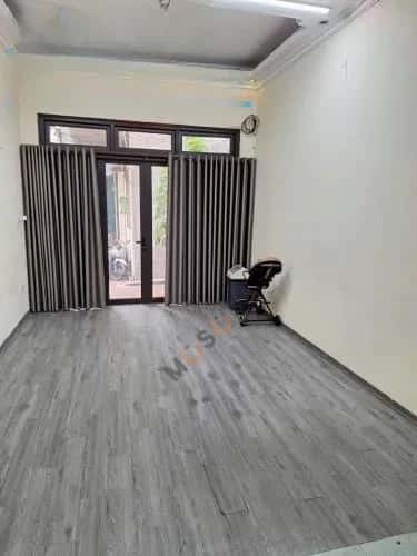 Cho thuê nhà hẻm Đường Nguyễn Văn Cừ Bồ Đề, Hà Nội – 4 phòng ngủ, giá 13 triệu — Hình 3 Cho thuê nhà hẻm Đường Nguyễn Văn Cừ Bồ Đề, Hà Nội – 4 phòng ngủ, giá 13 triệu — Hình 3