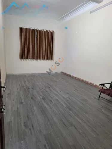 Cho thuê nhà hẻm Đường Nguyễn Văn Cừ Bồ Đề, Hà Nội – 4 phòng ngủ, giá 9 triệu — Hình 2 Cho thuê nhà hẻm Đường Nguyễn Văn Cừ Bồ Đề, Hà Nội – 4 phòng ngủ, giá 9 triệu — Hình 2