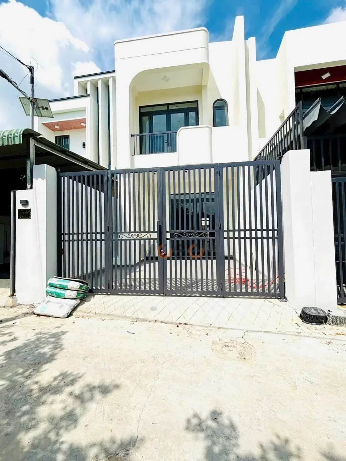 Bán nhà hẻm nhánh DX043 Thành phố Thủ Dầu Một, Bình Dương – 2 phòng ngủ, giá 2.9 tỷ Bán nhà hẻm nhánh DX043 Thành phố Thủ Dầu Một, Bình Dương – 2 phòng ngủ, giá 2.9 tỷ