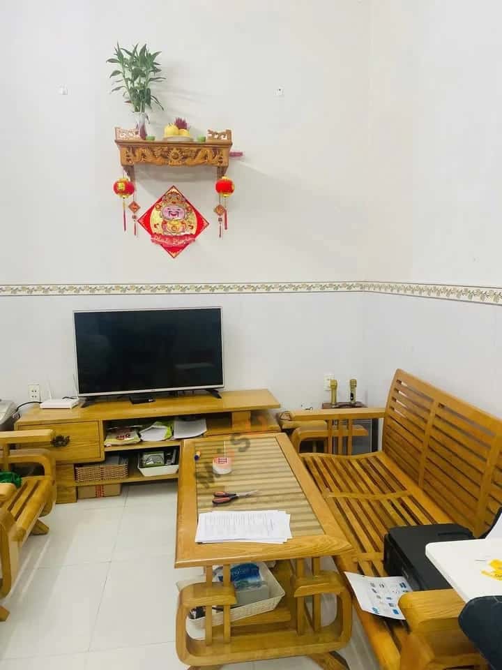 Bán nhà hẻm Nguyễn Khuyến Thành phố Nha Trang, Khánh Hòa – 2 phòng ngủ, giá 2.6 tỷ — Hình 2 Bán nhà hẻm Nguyễn Khuyến Thành phố Nha Trang, Khánh Hòa – 2 phòng ngủ, giá 2.6 tỷ — Hình 2