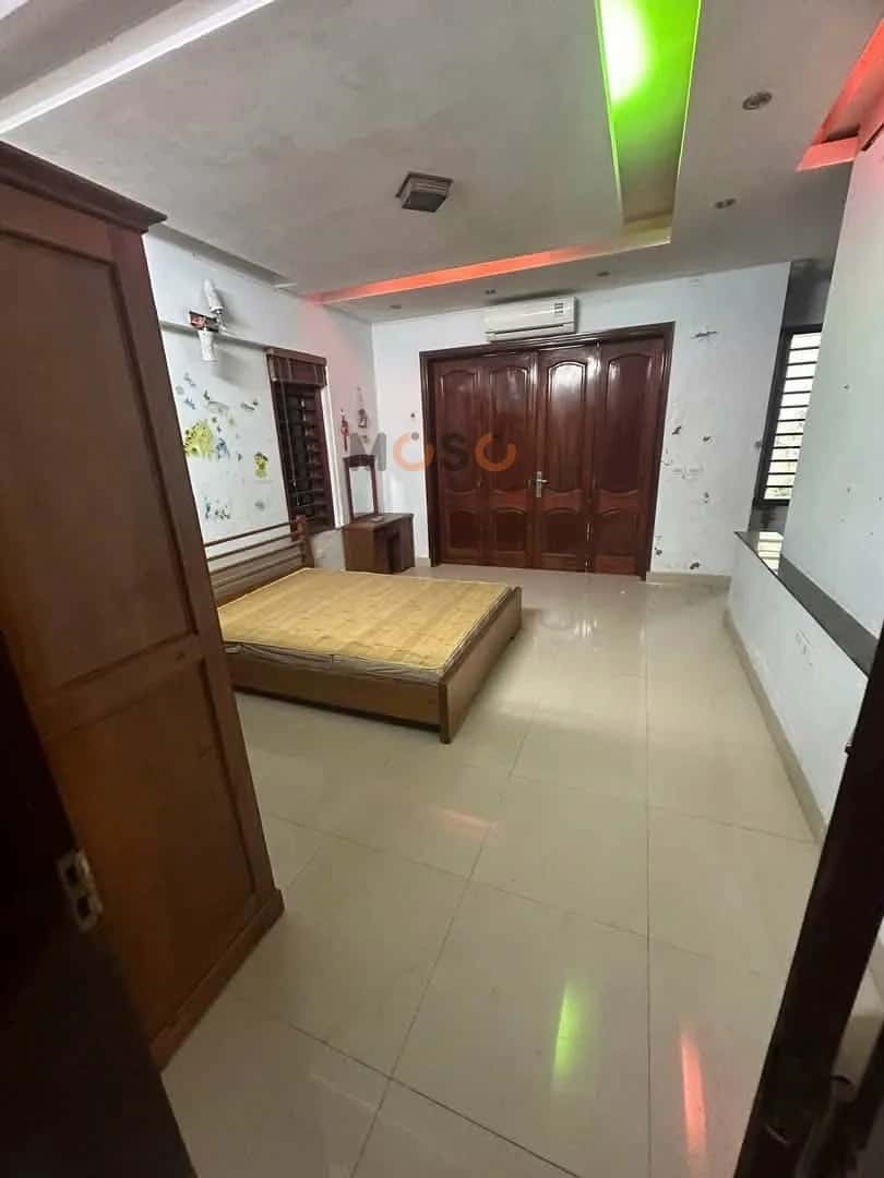Bán nhà mặt tiền Nguyễn Tiến Tài Thành phố Vinh, Nghệ An – 3 phòng ngủ, giá 7 tỷ — Hình 2 Bán nhà mặt tiền Nguyễn Tiến Tài Thành phố Vinh, Nghệ An – 3 phòng ngủ, giá 7 tỷ — Hình 2