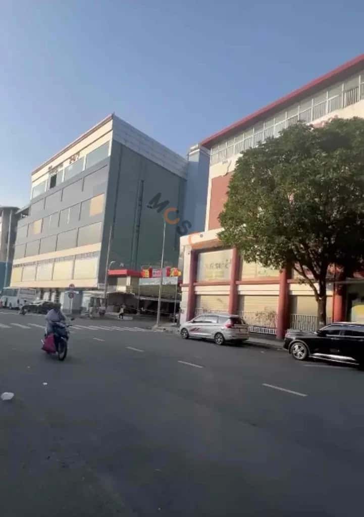 Cho thuê nhà mặt tiền Hoàng Việt Quận Tân Bình, TP.HCM – giá 380 triệu — Hình 3 Cho thuê nhà mặt tiền Hoàng Việt Quận Tân Bình, TP.HCM – giá 380 triệu — Hình 3