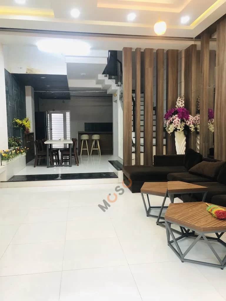 Cho thuê nhà mặt tiền Hoàng Thị Loan Hòa Khánh, Đà Nẵng – 3 phòng ngủ, giá 15 triệu Cho thuê nhà mặt tiền Hoàng Thị Loan Hòa Khánh, Đà Nẵng – 3 phòng ngủ, giá 15 triệu