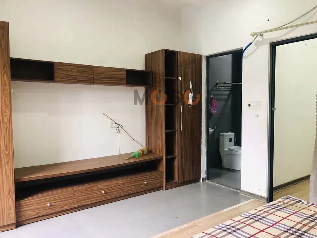 Cho thuê nhà mặt tiền Hoàng Thị Loan Hòa Khánh, Đà Nẵng – 3 phòng ngủ, giá 15 triệu — Hình 3 Cho thuê nhà mặt tiền Hoàng Thị Loan Hòa Khánh, Đà Nẵng – 3 phòng ngủ, giá 15 triệu — Hình 3