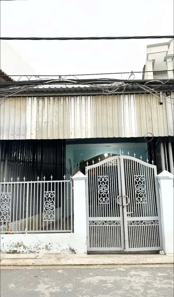 Cho thuê nhà hẻm Lê Quang Hoà Quận 12, Ho Chi Minh – 1 phòng ngủ, giá 6.5 triệu — Hình 2 Cho thuê nhà hẻm Lê Quang Hoà Quận 12, Ho Chi Minh – 1 phòng ngủ, giá 6.5 triệu — Hình 2