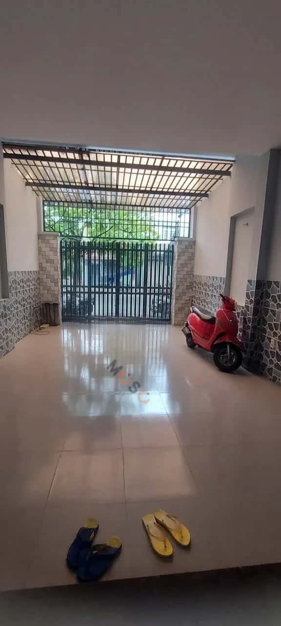 Cho thuê nhà mặt tiền Nha Trang, Khánh Hòa – 3 phòng ngủ, giá 12.5 triệu — Hình 2 Cho thuê nhà mặt tiền Nha Trang, Khánh Hòa – 3 phòng ngủ, giá 12.5 triệu — Hình 2