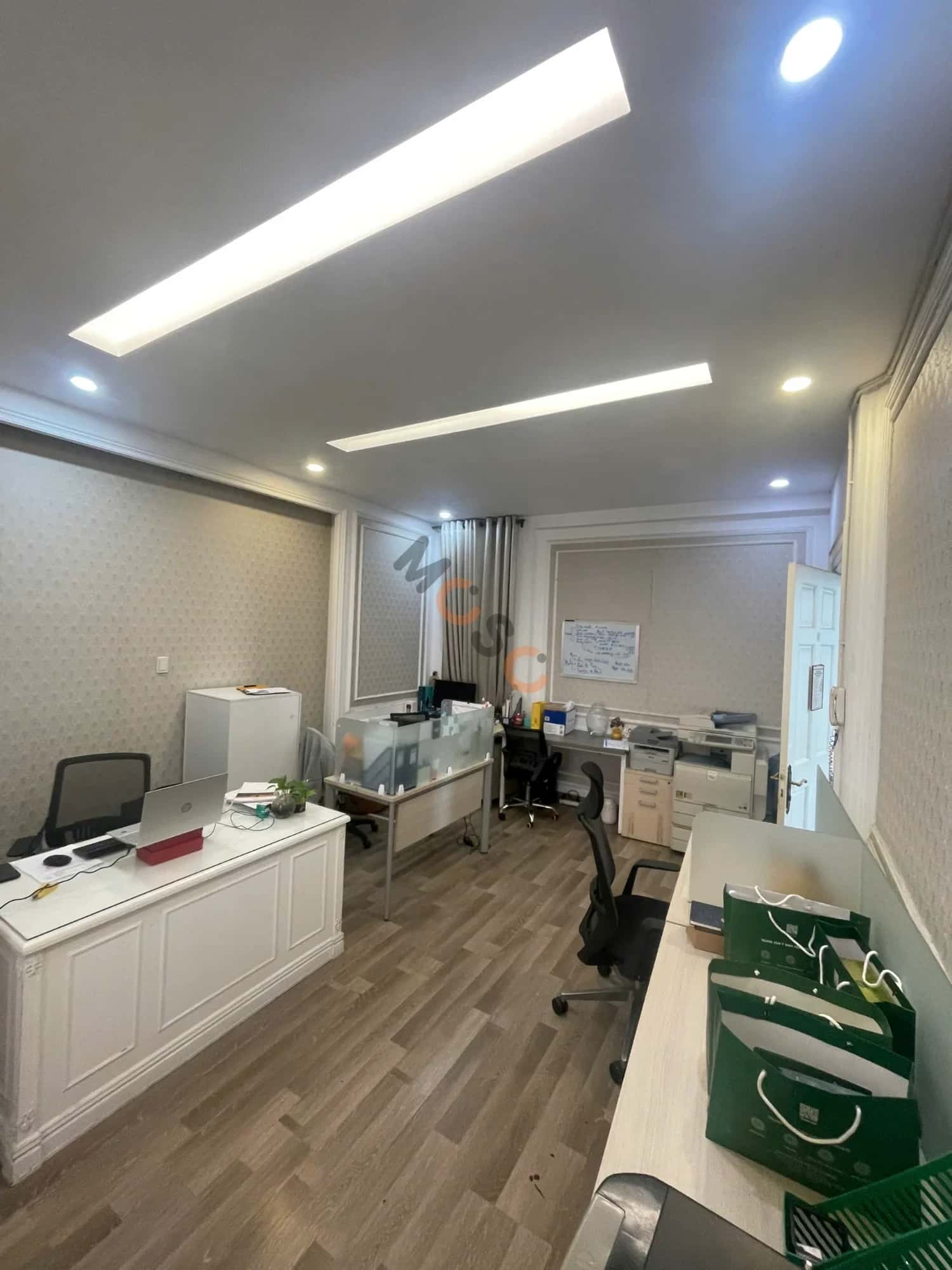 Cho thuê nhà mặt tiền Phạm Đình Toái Quận 3, TP.HCM – 1 phòng ngủ, giá 100 triệu — Hình 3 Cho thuê nhà mặt tiền Phạm Đình Toái Quận 3, TP.HCM – 1 phòng ngủ, giá 100 triệu — Hình 3