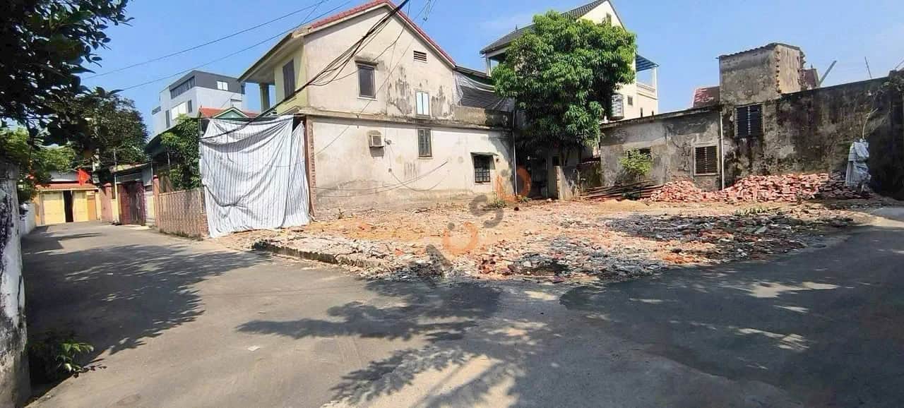 Bán đất Phùng Chí Kiên Thành phố Vinh, Nghệ An – giá 2.5 tỷ Bán đất Phùng Chí Kiên Thành phố Vinh, Nghệ An – giá 2.5 tỷ