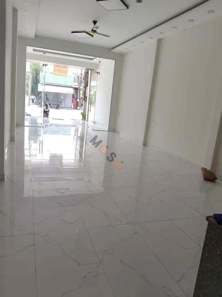 Cho thuê nhà mặt tiền Đường Lê Thị Trung Thành phố Thuận An, TP.HCM – 4 phòng ngủ, giá 15 triệu — Hình 3 Cho thuê nhà mặt tiền Đường Lê Thị Trung Thành phố Thuận An, TP.HCM – 4 phòng ngủ, giá 15 triệu — Hình 3