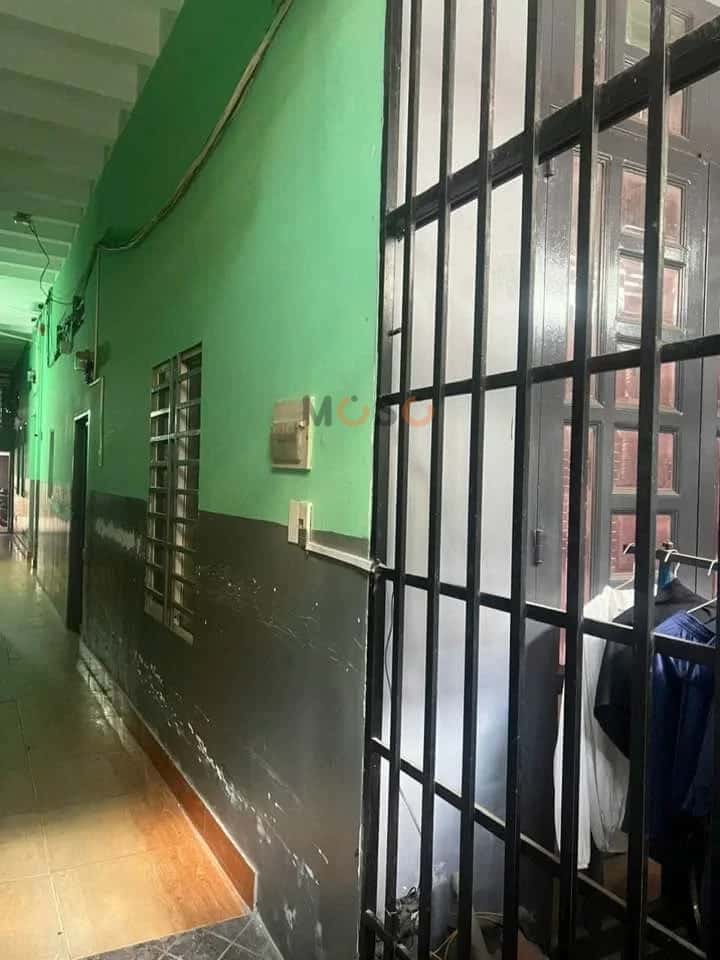 Bán nhà hẻm Nguyễn Văn Quá Quận 12, TP.HCM – 1 phòng ngủ, giá 11.2 tỷ — Hình 3 Bán nhà hẻm Nguyễn Văn Quá Quận 12, TP.HCM – 1 phòng ngủ, giá 11.2 tỷ — Hình 3