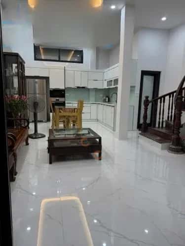 Cho thuê nhà hẻm Đường Lâm Du Bồ Đề, Hà Nội – 4 phòng ngủ, giá 15 triệu — Hình 2 Cho thuê nhà hẻm Đường Lâm Du Bồ Đề, Hà Nội – 4 phòng ngủ, giá 15 triệu — Hình 2