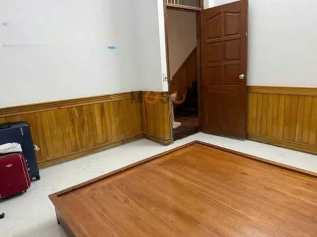 Cho thuê nhà hẻm Đường Lâm Du Bồ Đề, Hà Nội – 4 phòng ngủ, giá 15 triệu — Hình 3 Cho thuê nhà hẻm Đường Lâm Du Bồ Đề, Hà Nội – 4 phòng ngủ, giá 15 triệu — Hình 3