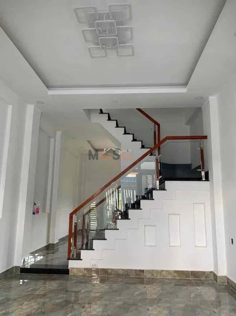 Cho thuê nhà hẻm Đường Trường Lưu Quận 9 cũ, TP.HCM – 3 phòng ngủ, giá 9 triệu — Hình 2 Cho thuê nhà hẻm Đường Trường Lưu Quận 9 cũ, TP.HCM – 3 phòng ngủ, giá 9 triệu — Hình 2