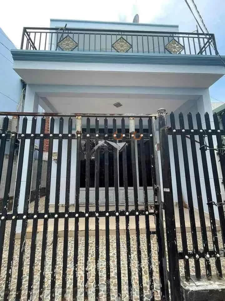 Cho thuê nhà hẻm Đường Lò Lu Quận 9 cũ, TP.HCM – 4 phòng ngủ, giá 7 triệu Cho thuê nhà hẻm Đường Lò Lu Quận 9 cũ, TP.HCM – 4 phòng ngủ, giá 7 triệu