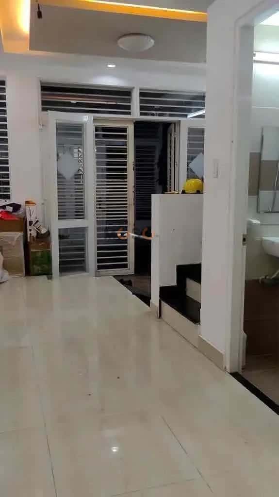 Cho thuê BĐS khác Đường Lê Văn Sỹ Quận Phú Nhuận, TP.HCM – 3 phòng ngủ, giá 16 triệu — Hình 2 Cho thuê BĐS khác Đường Lê Văn Sỹ Quận Phú Nhuận, TP.HCM – 3 phòng ngủ, giá 16 triệu — Hình 2