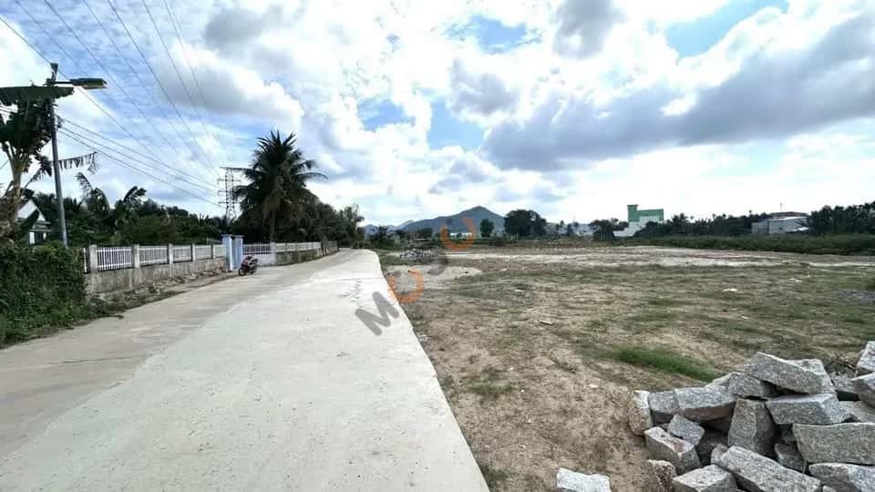 Bán đất Thôn Tây Thành phố Nha Trang, Khánh Hòa – giá 1.6 tỷ — Hình 3 Bán đất Thôn Tây Thành phố Nha Trang, Khánh Hòa – giá 1.6 tỷ — Hình 3