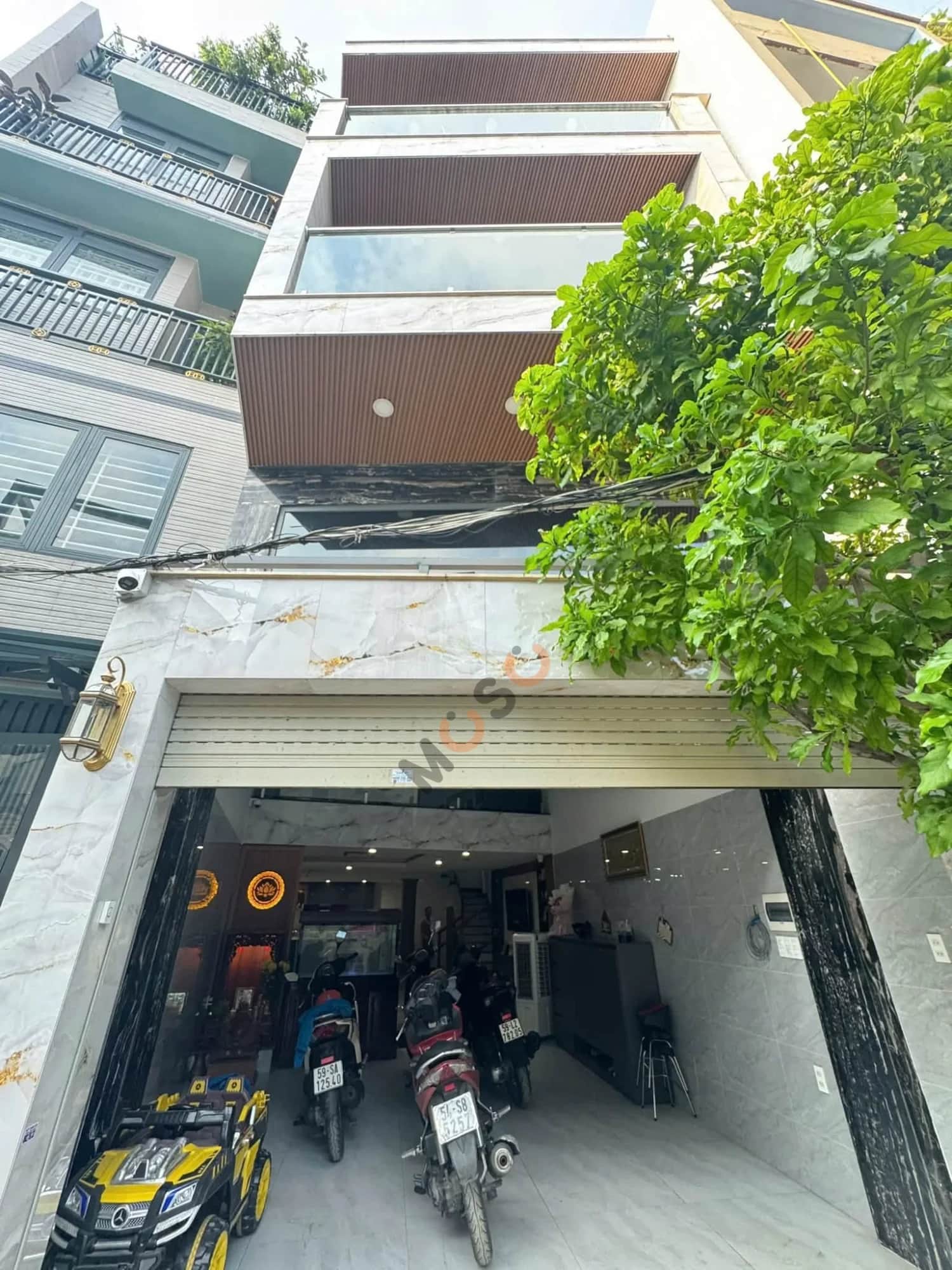 Bán nhà hẻm Lê Quang Định Quận Bình Thạnh, TP.HCM – 4 phòng ngủ, giá 14.8 tỷ Bán nhà hẻm Lê Quang Định Quận Bình Thạnh, TP.HCM – 4 phòng ngủ, giá 14.8 tỷ