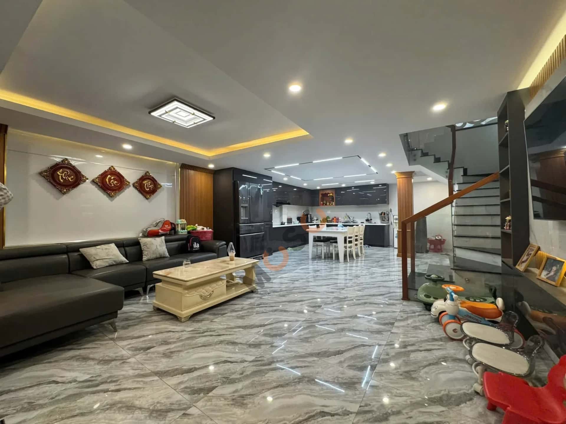 Bán nhà hẻm Lê Quang Định Quận Bình Thạnh, TP.HCM – 4 phòng ngủ, giá 14.8 tỷ — Hình 2 Bán nhà hẻm Lê Quang Định Quận Bình Thạnh, TP.HCM – 4 phòng ngủ, giá 14.8 tỷ — Hình 2