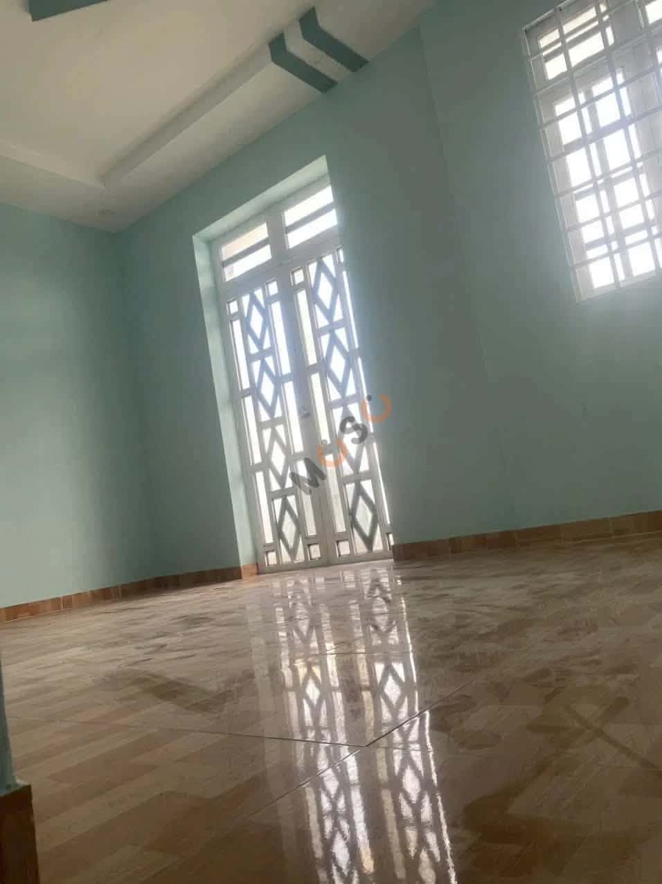 Bán nhà hẻm Ấp Trung Đông 1 Huyện Hóc Môn, TP.HCM – 4 phòng ngủ, giá 5.5 tỷ — Hình 2 Bán nhà hẻm Ấp Trung Đông 1 Huyện Hóc Môn, TP.HCM – 4 phòng ngủ, giá 5.5 tỷ — Hình 2