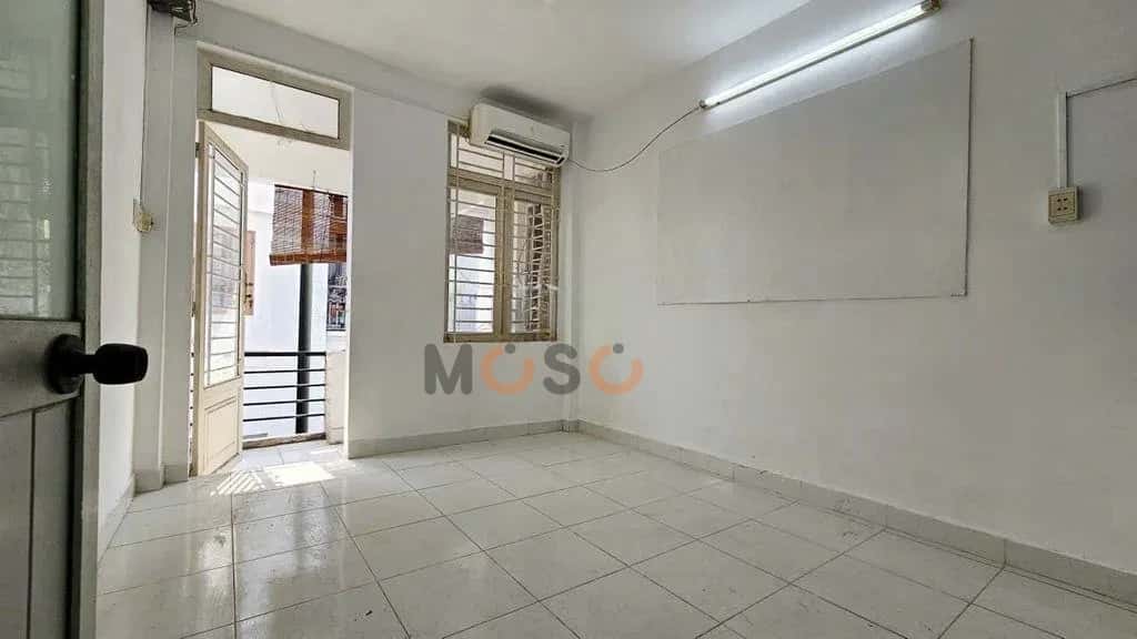 Cho thuê nhà hẻm Nguyễn Văn Đậu Bình Thạnh, TP.HCM – 4 phòng ngủ, giá 11 triệu — Hình 2 Cho thuê nhà hẻm Nguyễn Văn Đậu Bình Thạnh, TP.HCM – 4 phòng ngủ, giá 11 triệu — Hình 2