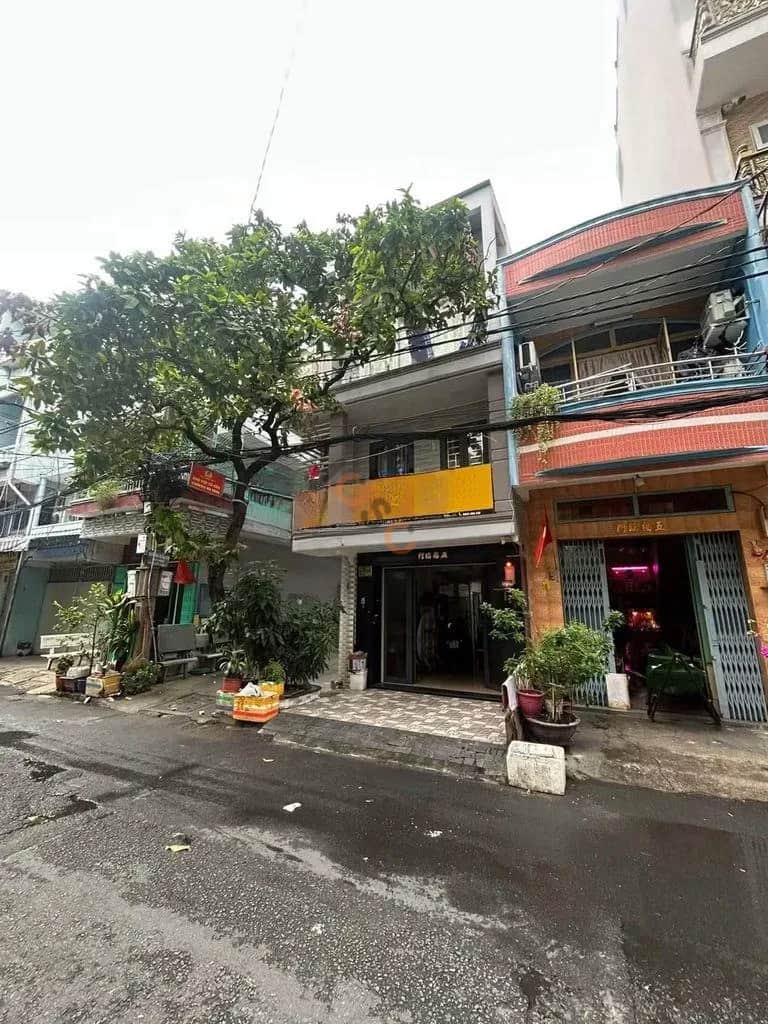 Cho thuê nhà hẻm Đường Hàn Hải Nguyên Quận 11, TP.HCM – 4 phòng ngủ, giá 16 triệu Cho thuê nhà hẻm Đường Hàn Hải Nguyên Quận 11, TP.HCM – 4 phòng ngủ, giá 16 triệu