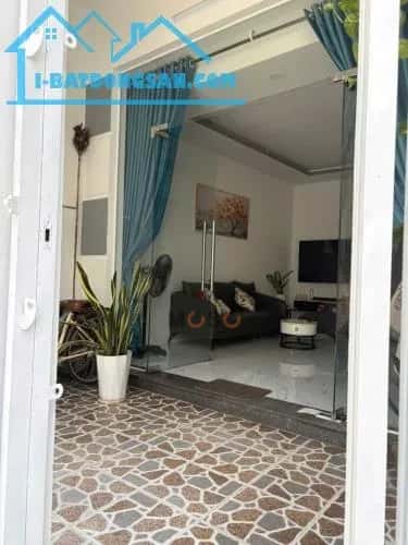 Cho thuê nhà mặt tiền Đồng Nai Nha Trang, Khánh Hòa – 1 phòng ngủ, giá 10 triệu — Hình 3 Cho thuê nhà mặt tiền Đồng Nai Nha Trang, Khánh Hòa – 1 phòng ngủ, giá 10 triệu — Hình 3