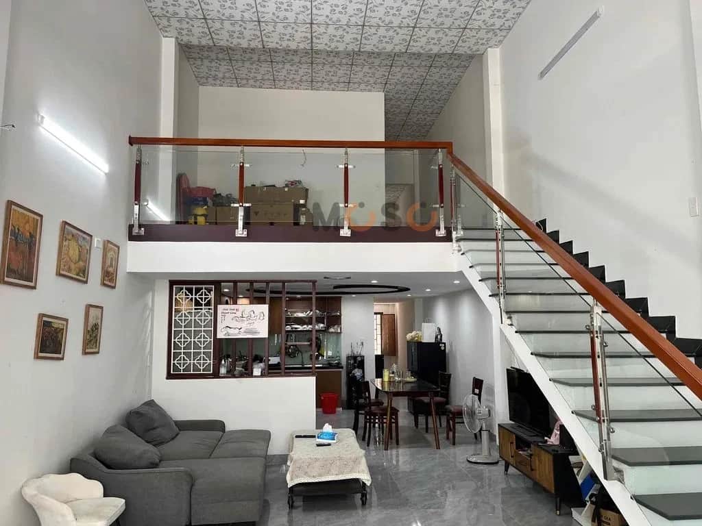 Cho thuê nhà mặt tiền Lê Tấn Trung Sơn Trà, Đà Nẵng – 3 phòng ngủ, giá 11 triệu Cho thuê nhà mặt tiền Lê Tấn Trung Sơn Trà, Đà Nẵng – 3 phòng ngủ, giá 11 triệu