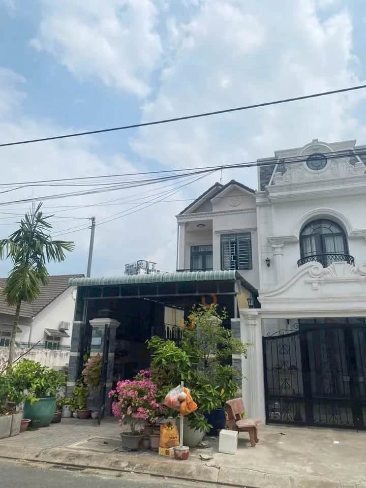 Bán nhà mặt tiền đường số 13A, Khu TĐC Tiamo Phú Thịnh Thành phố Thủ Dầu Một, Bình Dương – 3 phòng ngủ, giá 4.8 tỷ Bán nhà mặt tiền đường số 13A, Khu TĐC Tiamo Phú Thịnh Thành phố Thủ Dầu Một, Bình Dương – 3 phòng ngủ, giá 4.8 tỷ