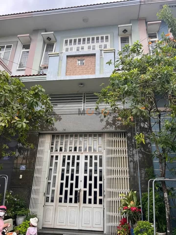 Bán nhà mặt tiền đường số 5, KDC Phú Lợi Thành phố Thủ Dầu Một, Bình Dương – 3 phòng ngủ, giá 4.7 tỷ Bán nhà mặt tiền đường số 5, KDC Phú Lợi Thành phố Thủ Dầu Một, Bình Dương – 3 phòng ngủ, giá 4.7 tỷ