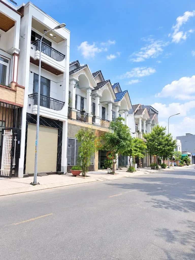 Cho thuê nhà hẻm Đường tỉnh 743 Thành phố Thuận An, Bình Dương – 3 phòng ngủ, giá 7 triệu — Hình 3 Cho thuê nhà hẻm Đường tỉnh 743 Thành phố Thuận An, Bình Dương – 3 phòng ngủ, giá 7 triệu — Hình 3