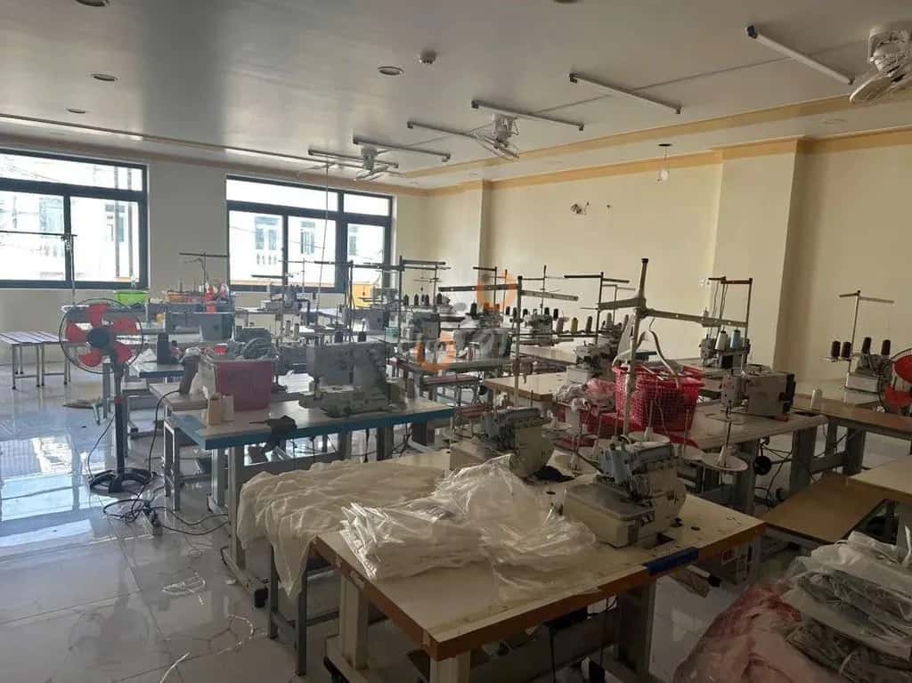 Cho thuê văn phòng Lý Thánh Tông Quận Tân Phú, Ho Chi Minh – giá 55 triệu — Hình 2 Cho thuê văn phòng Lý Thánh Tông Quận Tân Phú, Ho Chi Minh – giá 55 triệu — Hình 2
