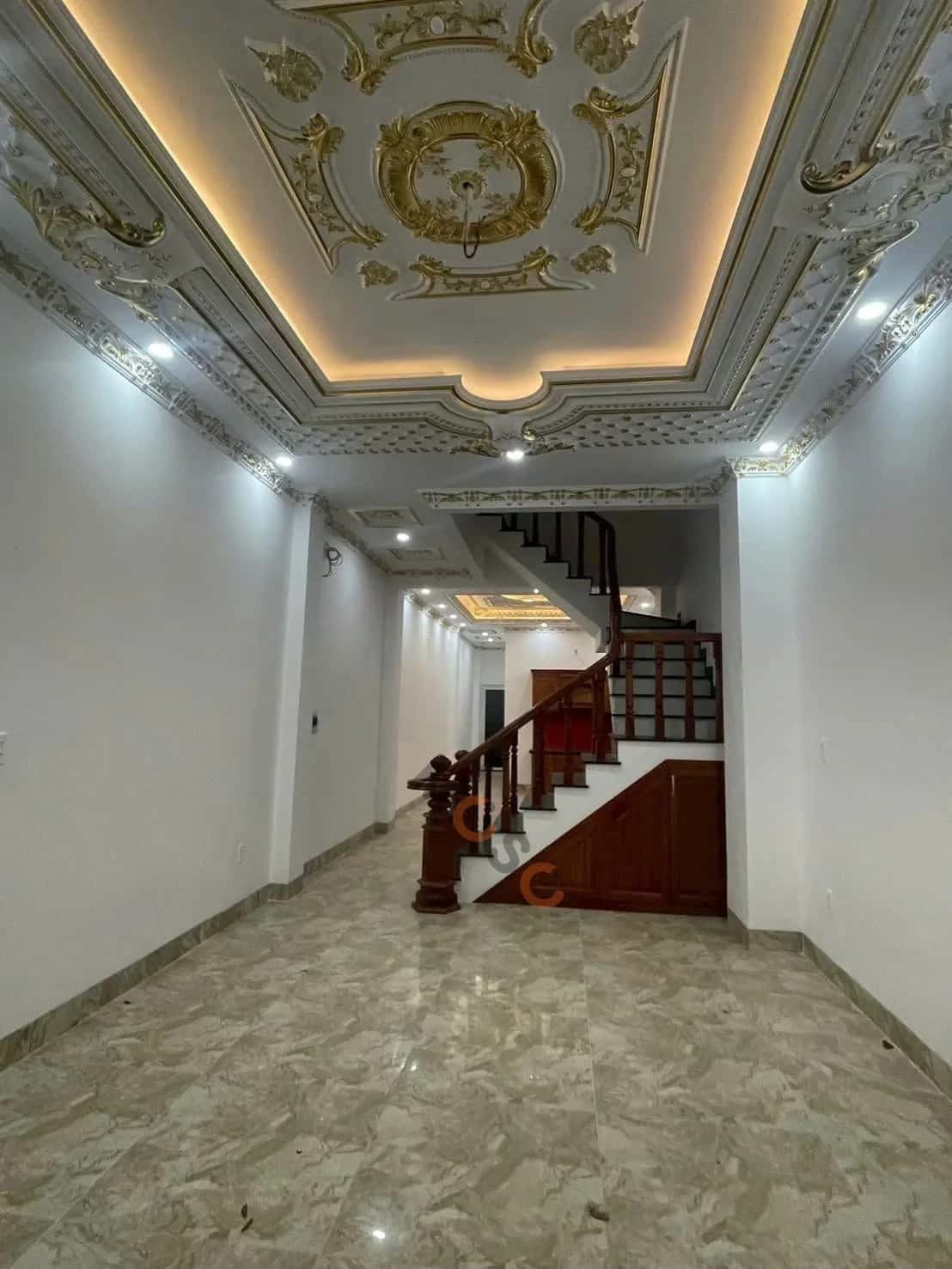 Bán nhà mặt tiền đường Nguyễn Đức Thuận Thành phố Thủ Dầu Một, Bình Dương – 4 phòng ngủ, giá 5.5 tỷ — Hình 2 Bán nhà mặt tiền đường Nguyễn Đức Thuận Thành phố Thủ Dầu Một, Bình Dương – 4 phòng ngủ, giá 5.5 tỷ — Hình 2