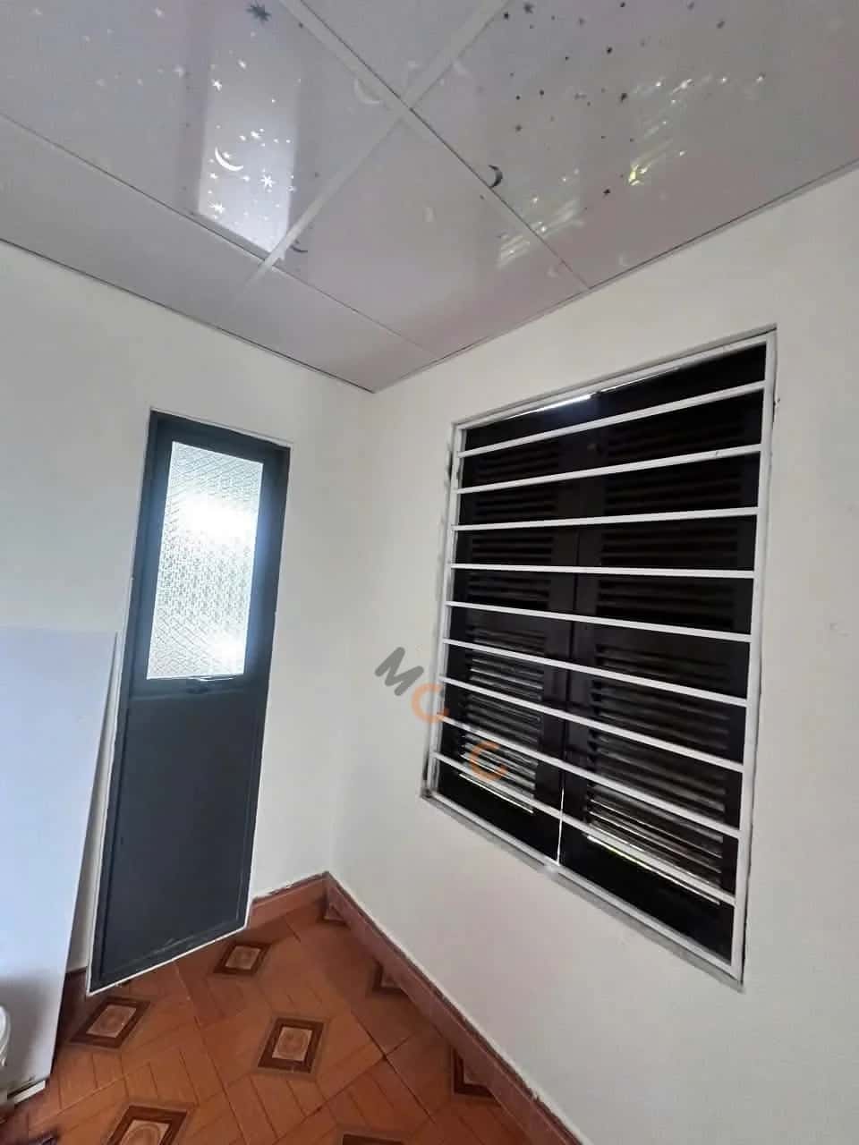 Bán nhà hẻm Chi Lăng Quận Phú Xuân, TP. Huế – 2 phòng ngủ, giá 1.4 tỷ — Hình 3 Bán nhà hẻm Chi Lăng Quận Phú Xuân, TP. Huế – 2 phòng ngủ, giá 1.4 tỷ — Hình 3