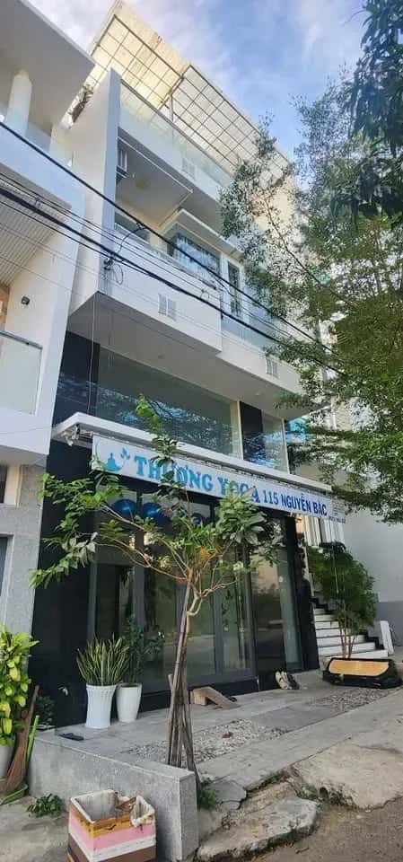 Bán nhà mặt tiền đường Nguyễn Bặc Thành phố Nha Trang, Khánh Hòa – 5 phòng ngủ, giá 7.5 tỷ — Hình 3 Bán nhà mặt tiền đường Nguyễn Bặc Thành phố Nha Trang, Khánh Hòa – 5 phòng ngủ, giá 7.5 tỷ — Hình 3