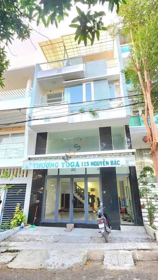 Bán nhà mặt tiền đường Nguyễn Bặc Thành phố Nha Trang, Khánh Hòa – 5 phòng ngủ, giá 7.5 tỷ Bán nhà mặt tiền đường Nguyễn Bặc Thành phố Nha Trang, Khánh Hòa – 5 phòng ngủ, giá 7.5 tỷ