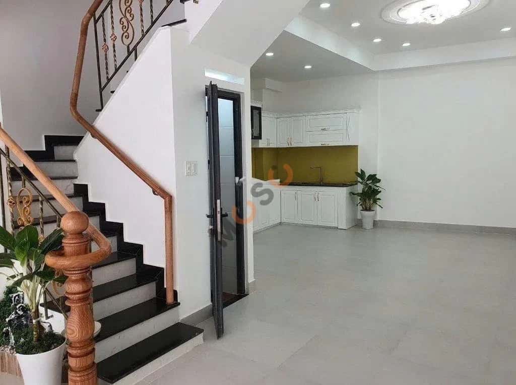Cho thuê nhà mặt tiền Thăng Long Quận Tân Bình, TP.HCM – 5 phòng ngủ, giá 25 triệu — Hình 3 Cho thuê nhà mặt tiền Thăng Long Quận Tân Bình, TP.HCM – 5 phòng ngủ, giá 25 triệu — Hình 3