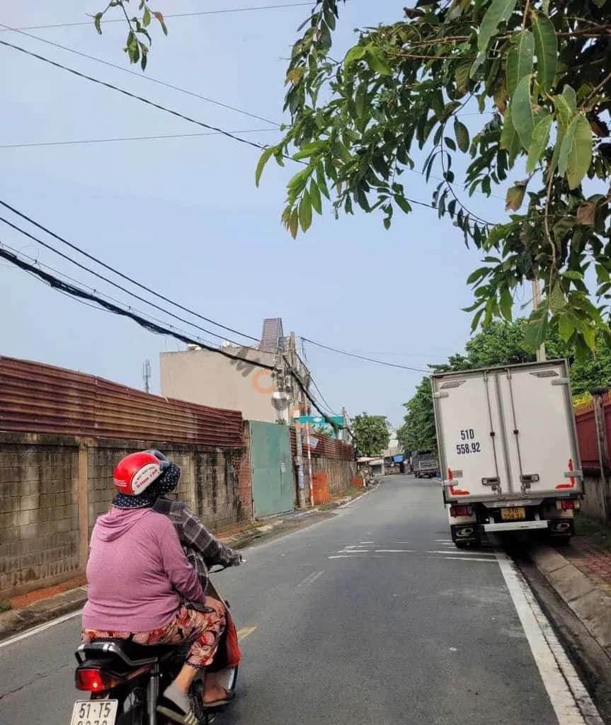 Cho thuê đất ấp Trung Lân Huyện Hóc Môn, TP.HCM – giá 25 triệu — Hình 2 Cho thuê đất ấp Trung Lân Huyện Hóc Môn, TP.HCM – giá 25 triệu — Hình 2