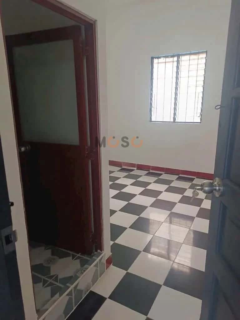 Cho thuê nhà mặt tiền Hoàng Xuân Nhị Tân Phú, Ho Chi Minh – 6 phòng ngủ, giá 16 triệu — Hình 3 Cho thuê nhà mặt tiền Hoàng Xuân Nhị Tân Phú, Ho Chi Minh – 6 phòng ngủ, giá 16 triệu — Hình 3
