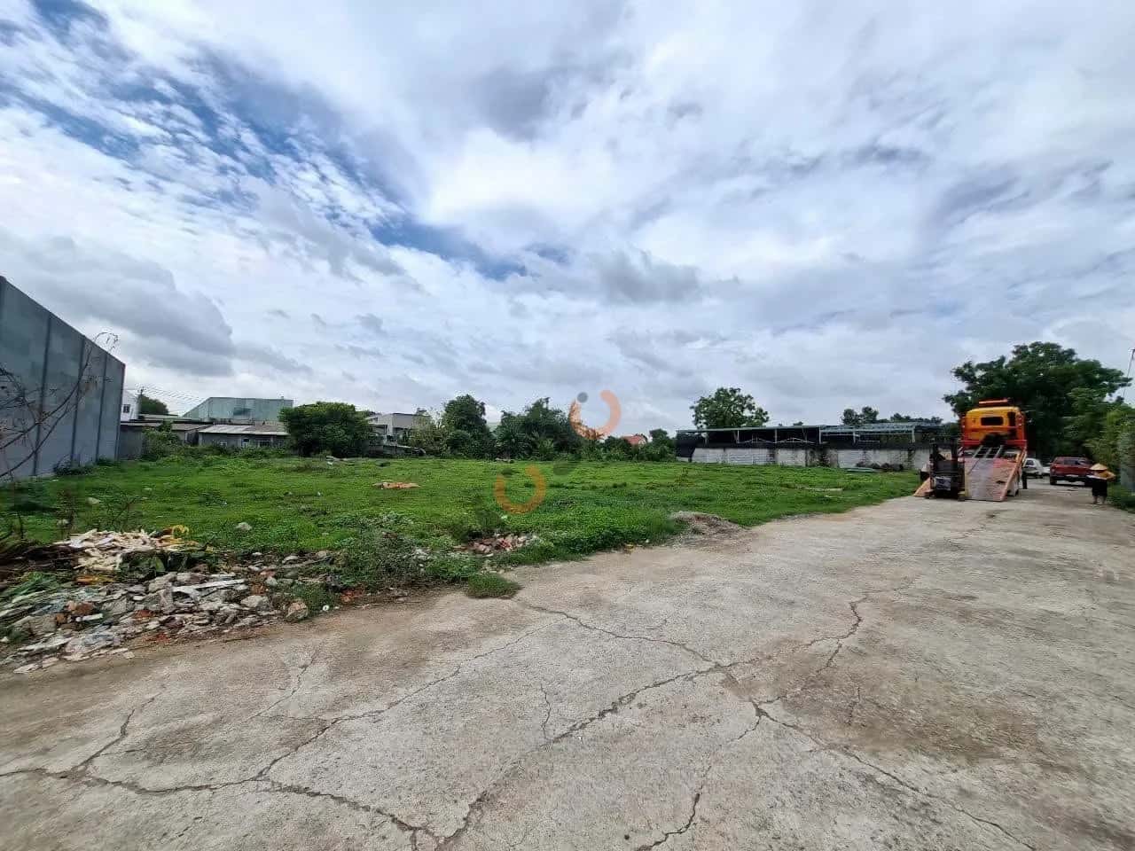Bán đất hẻm đường ĐT747 Thành phố Tân Uyên, Bình Dương – giá 8.3 tỷ — Hình 2 Bán đất hẻm đường ĐT747 Thành phố Tân Uyên, Bình Dương – giá 8.3 tỷ — Hình 2