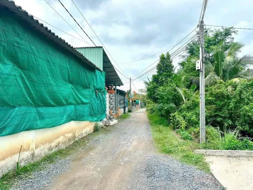 Bán đất đường Rạch Giồng Thành phố Tân An, Long An – giá 950 triệu — Hình 3 Bán đất đường Rạch Giồng Thành phố Tân An, Long An – giá 950 triệu — Hình 3