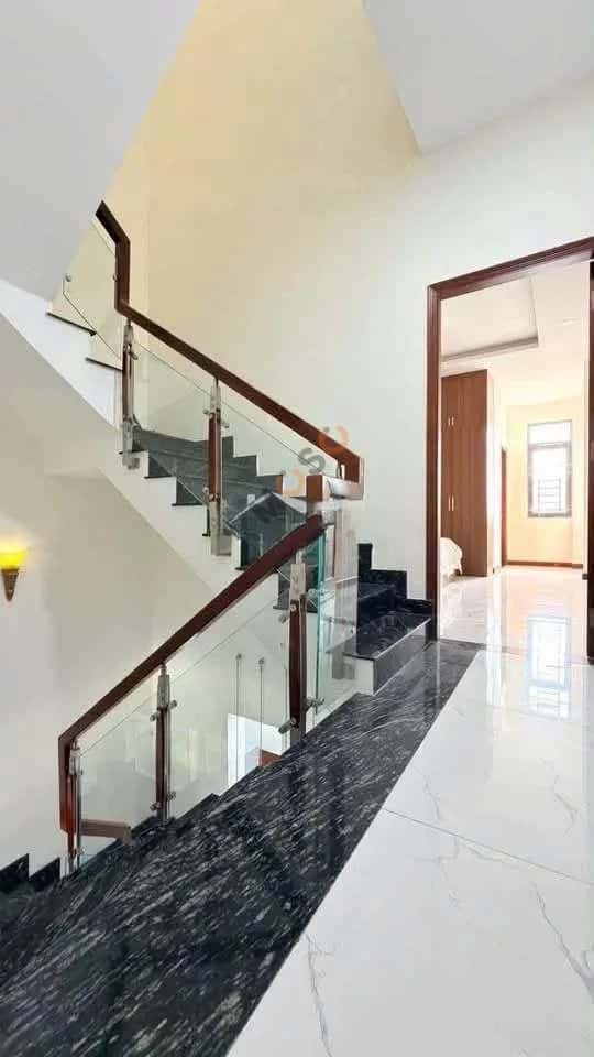 Cho thuê BĐS khác Nguyễn Thị Khắp Dĩ An, TP.HCM – 4 phòng ngủ, giá 10 triệu — Hình 3 Cho thuê BĐS khác Nguyễn Thị Khắp Dĩ An, TP.HCM – 4 phòng ngủ, giá 10 triệu — Hình 3