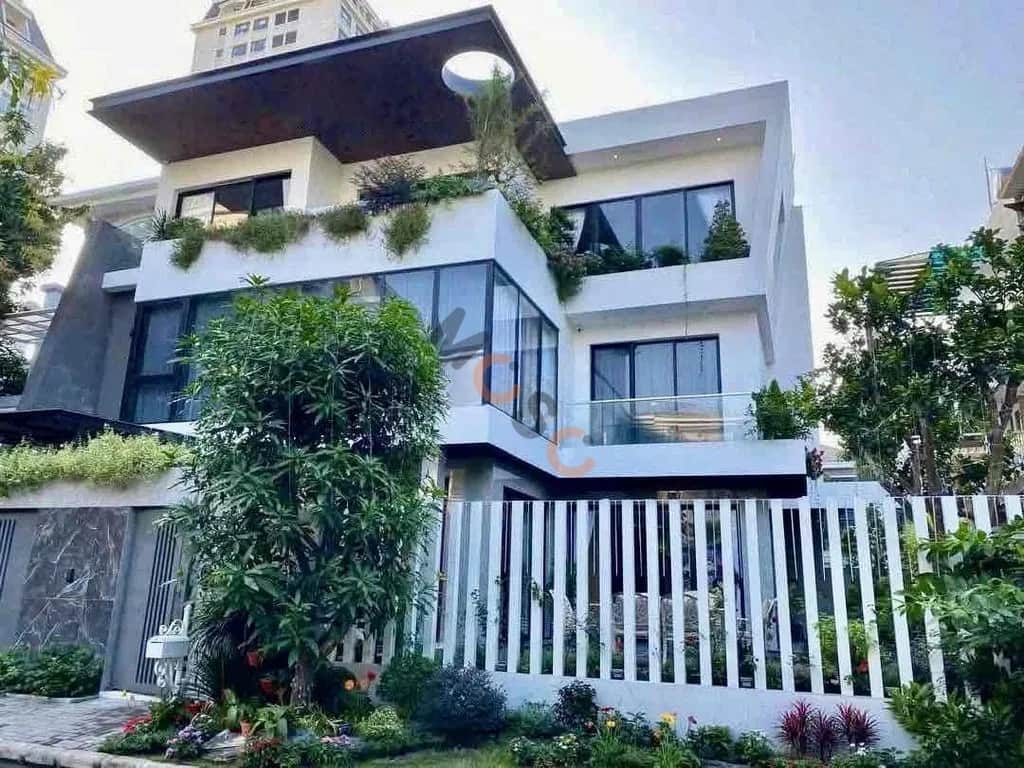Cho thuê nhà hẻm Quận 7, Ho Chi Minh – 5 phòng ngủ, giá 130 triệu Cho thuê nhà hẻm Quận 7, Ho Chi Minh – 5 phòng ngủ, giá 130 triệu