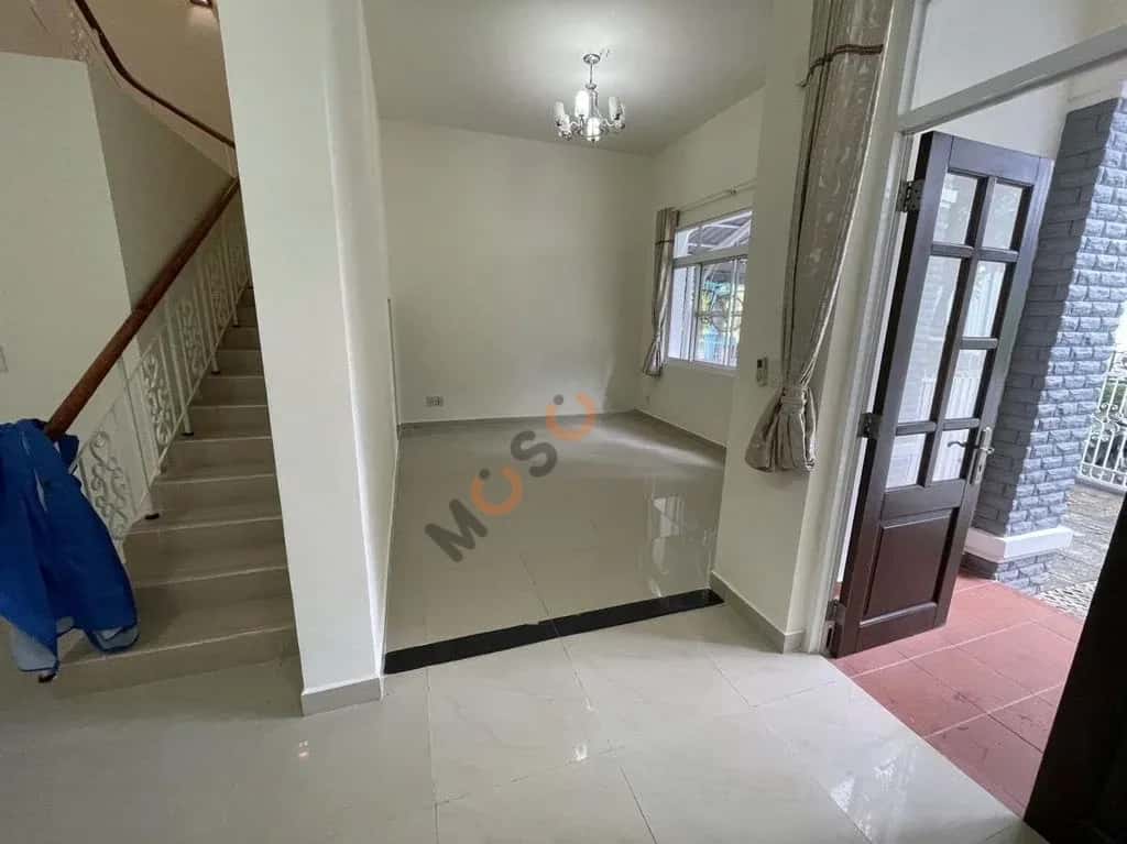 Cho thuê nhà hẻm Nguyễn Đức Cảnh Quận 7, Ho Chi Minh – 4 phòng ngủ, giá 45 triệu — Hình 2 Cho thuê nhà hẻm Nguyễn Đức Cảnh Quận 7, Ho Chi Minh – 4 phòng ngủ, giá 45 triệu — Hình 2